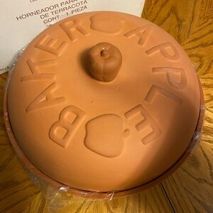 Vintage Collectible Large terra cotta Cookin Clay apple baker ceramic dutch oven